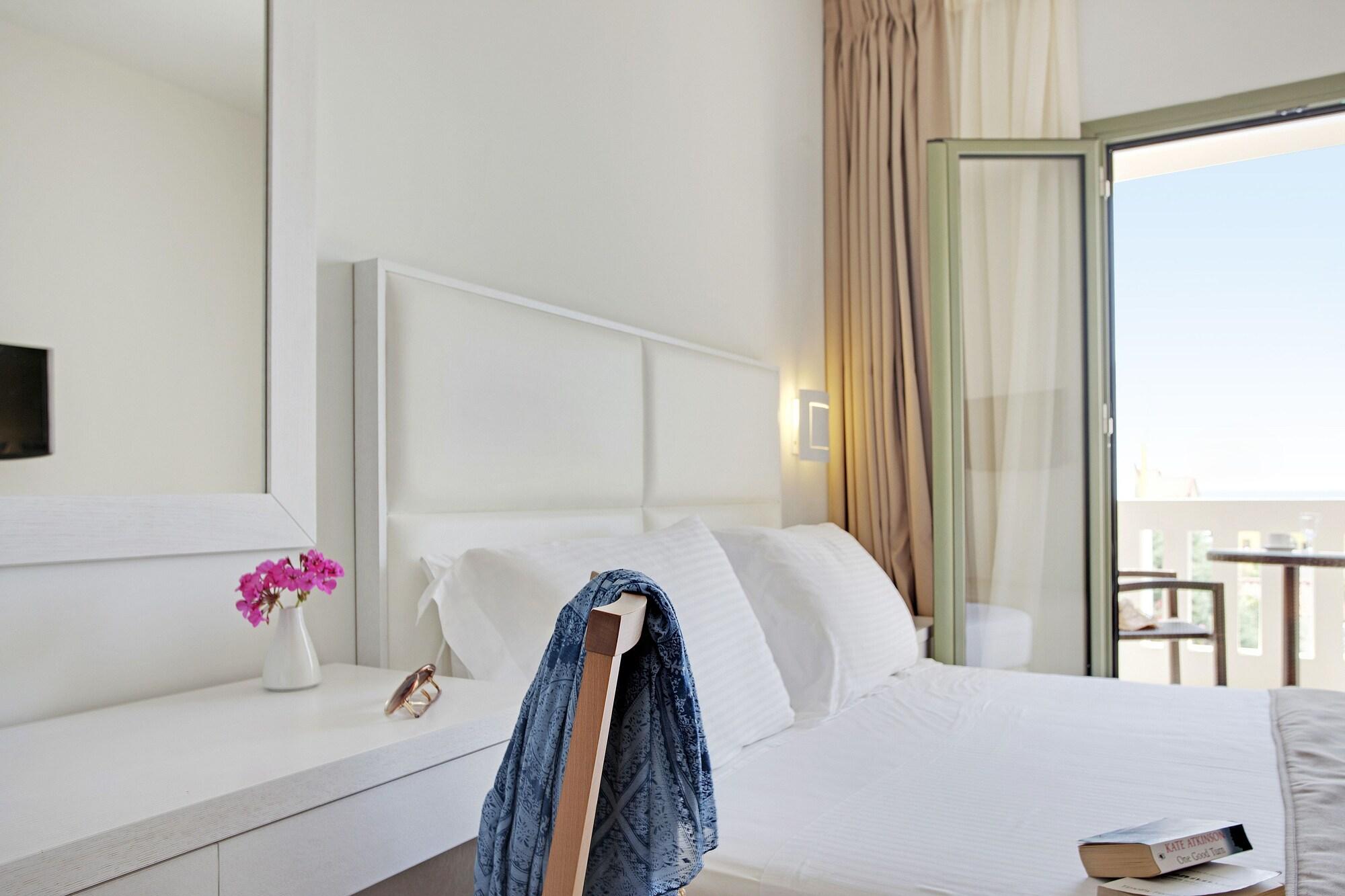 Aphrodite Samos Suites Marathókampos Eksteriør billede