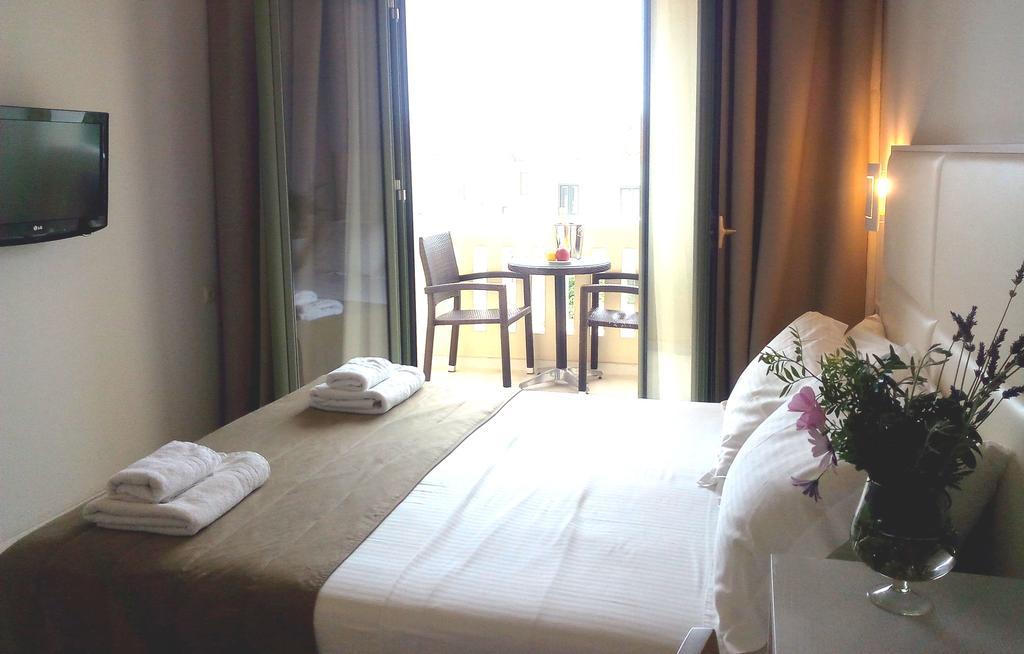 Aphrodite Samos Suites Marathókampos Eksteriør billede