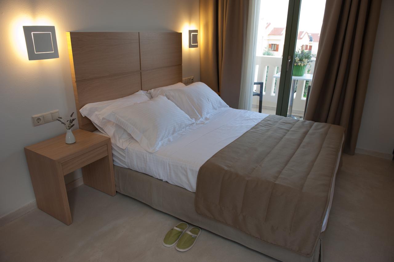 Aphrodite Samos Suites Marathókampos Eksteriør billede