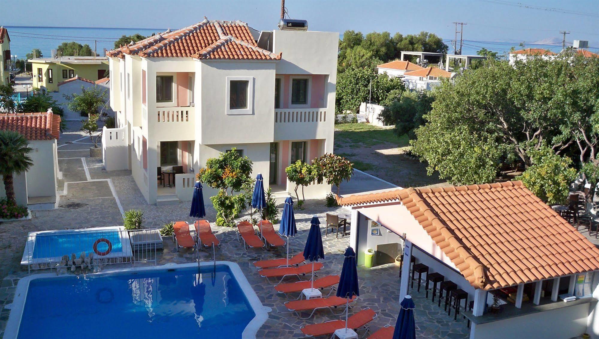 Aphrodite Samos Suites Marathókampos Eksteriør billede
